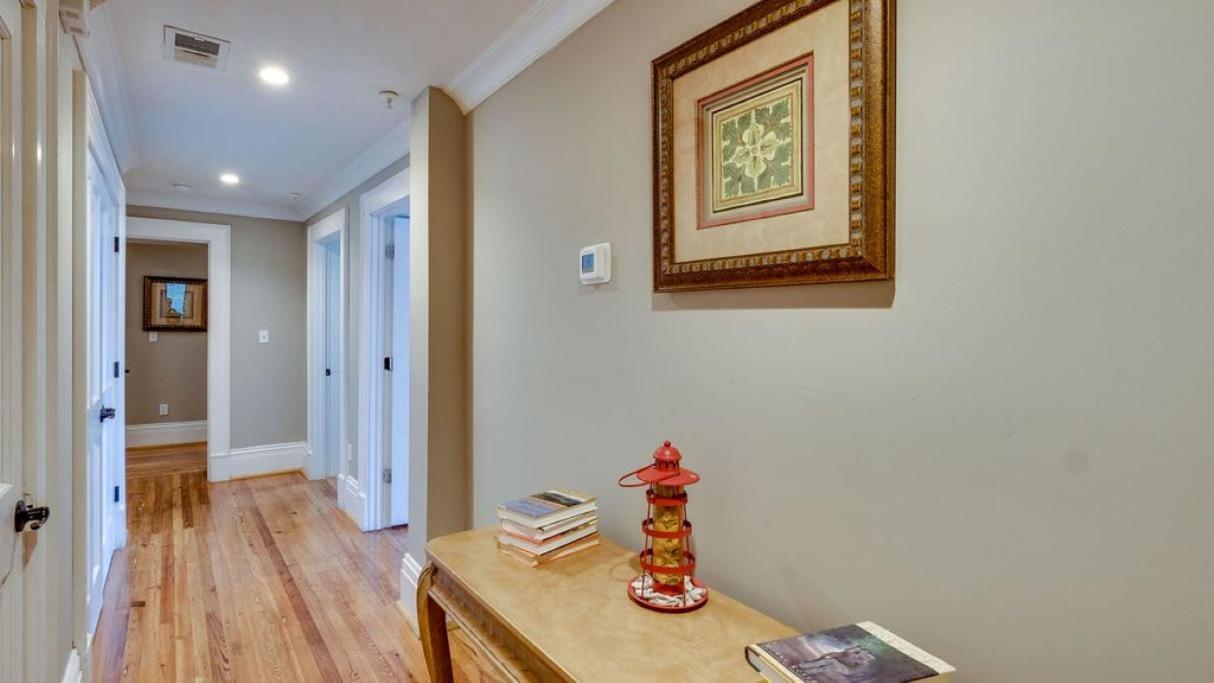 סוואנה 201 York #3 - Homey Downtown 2 Bedroom Steps From The River מראה חיצוני תמונה